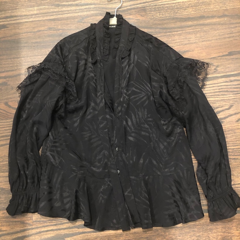 Zara Women’s Top
